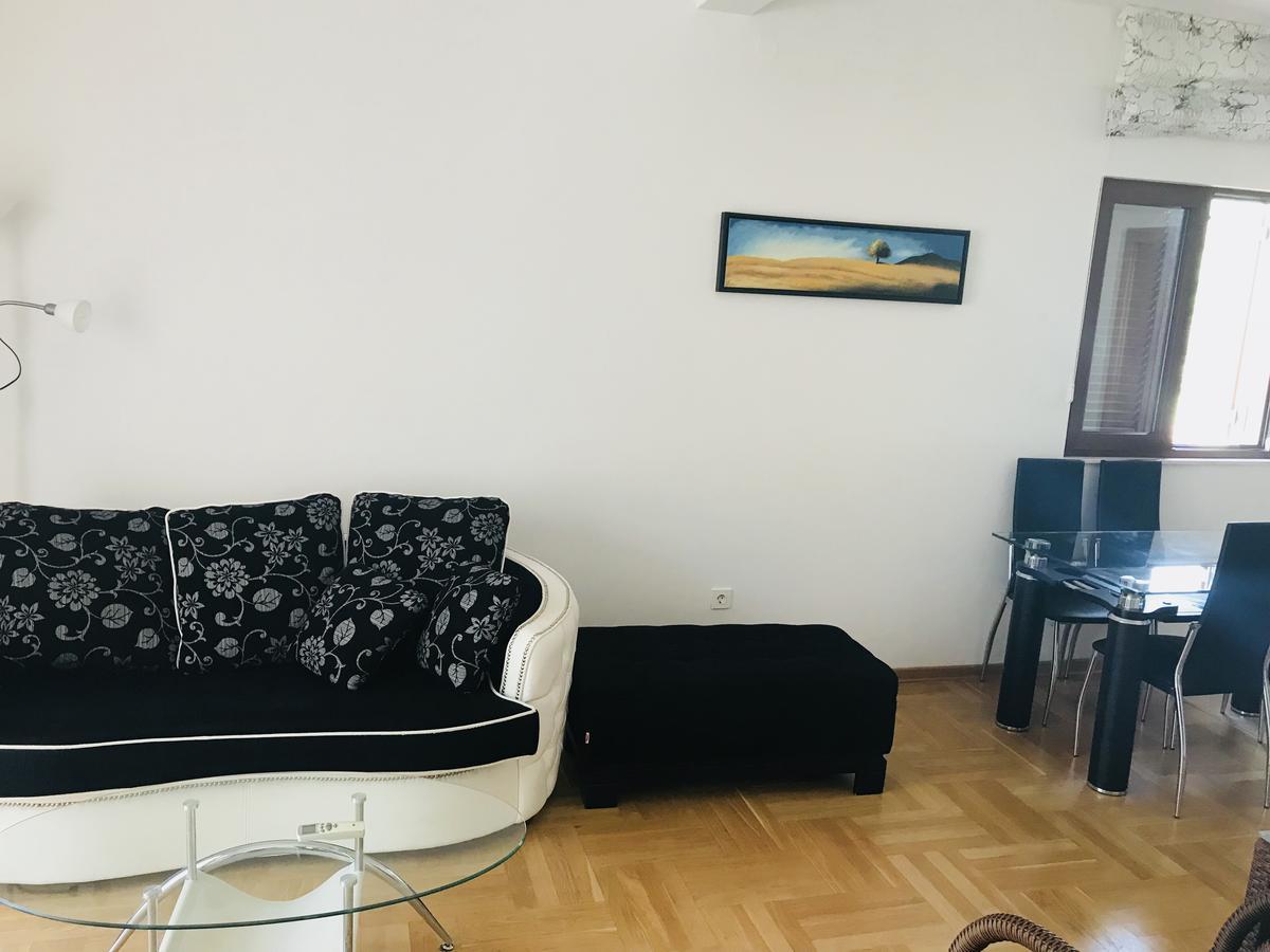 Apartments Sneza Risan Extérieur photo